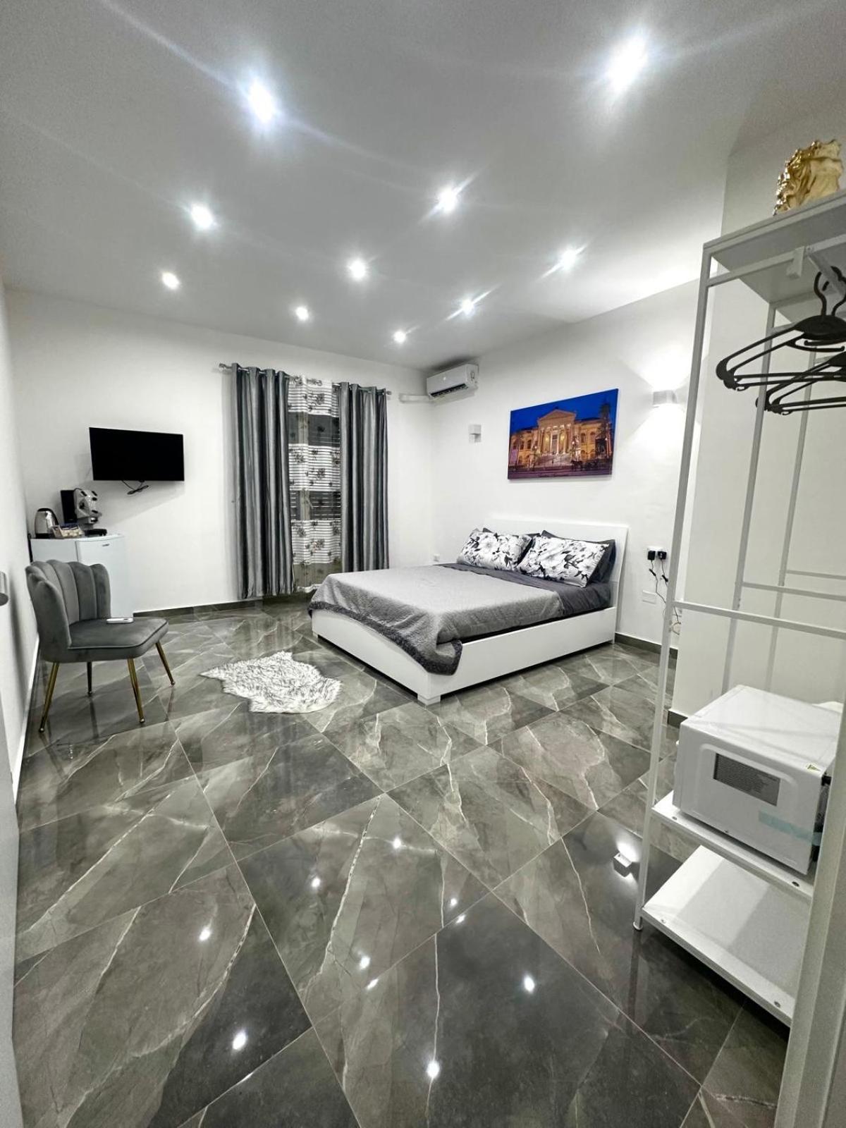 Mia Apartment *